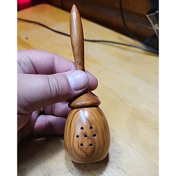 Vintage Turned Wood Salt & Pepper Shakers – Mid-Century Modern Tableware - Picture 8 of 10